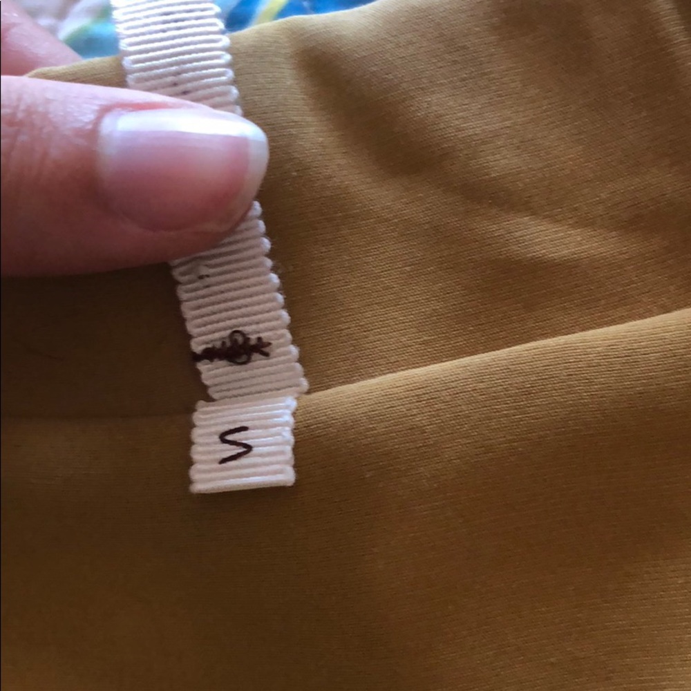 Mustard blazer - Picture 3 of 5